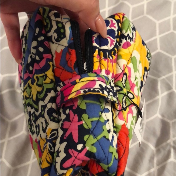 NWT large vera bradley cosmetic case - Picture 5 of 8